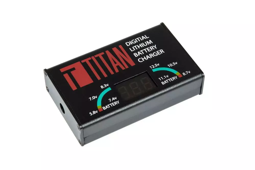Titan Digital Charger - EU Plug