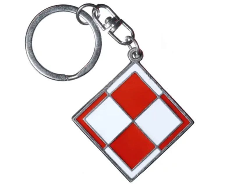 Pik Kaychain - White and Red Chessboard